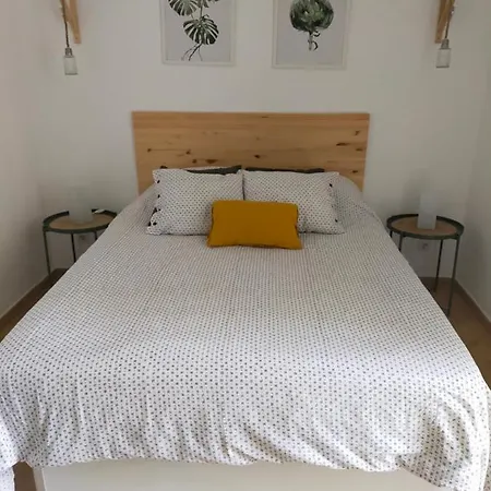 Daire Yourcanterasbeachapartment *