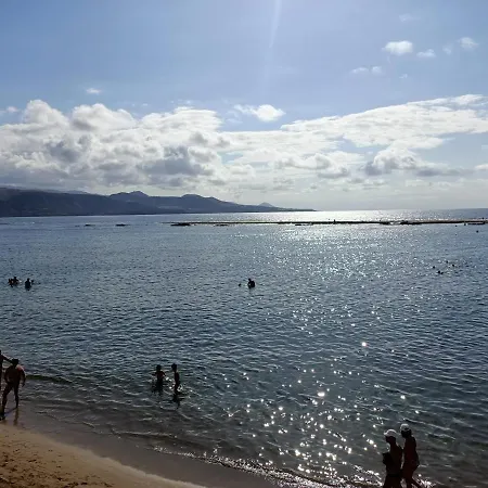 Yourcanterasbeachapartment Daire *